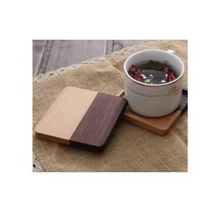 DESIGNS ÉLÉGANTS WC38 Style classique Design unique Dessous de verre en bois naturel frais Forme carrée pour tasse Dessus de table en verre personnalisé - Product Image 1