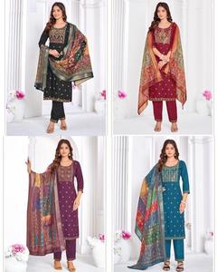 Rayonne broderie travail 3 pièces Kurti ensemble & Kurta pantalon Dupatta ensemble dames Kurtis pour femmes en inde vêtements ethniques pour femmes - Product Image 1