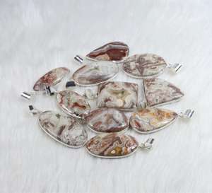 Colgante de moda Chapado en plata de ley 925 al por mayor cabujón de ágata de encaje loco natural brillante con ajuste de bisel de múltiples formas - Product Image 6