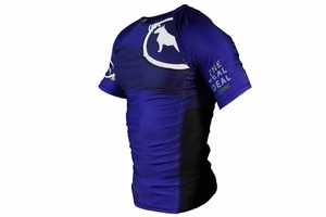 เสื้อรัดกล้ามเนื้อ MMA ระบายอากาศ ป้องกันรังสียูวี เป็นมิตรกับสิ่งแวดล้อม UPF50+ แบบสั่งทำพิเศษสำหรับผู้ชาย แขนสั้น แห้งเร็ว ปี 2026 ราคาขายส่ง - Product Image 2
