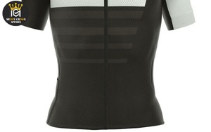 Vêtements de vélo personnalisés et légers pour hommes, maillot de cyclisme éco-quotidien de qualité supérieure pour les vêtements de sport de vélo d'entraînement - Product Image 5