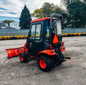 TRACTOR KUBOTA - TRACTOR KUBOTA M108S. - Product Image 2