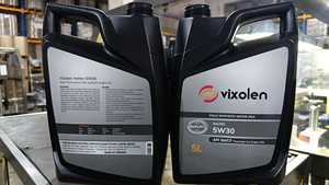 น้ำมันเครื่องสังเคราะห์แท้ Vixolen คุณภาพสูง 5W-30 SAE สำหรับยานยนต์ - Product Image 2