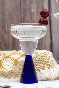 Vasos de cóctel de cristal hechos a mano de fabricación india, Artículos de bar esenciales para puristas de cócteles disponibles en suministro mayorista - Product Image 5