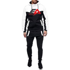 Vente chaude Survêtement Personnalisé Qualité Supérieure Blanc Logo Personnalisé Respirant Slim Fit Attrayant Plain Survêtement pour Hommes - Product Image 1