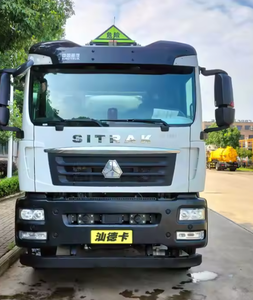 Nouveaux camions citernes à carburant diesel 5000L manuels-Qualité industrielle et bricolage OEM/ODM personnalisable 4x2/4x4/6x6/8x4 roues motrices - Product Image 3