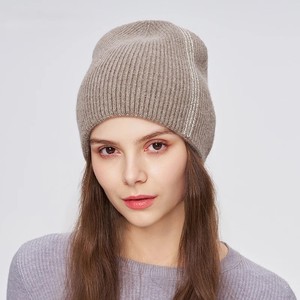 Gorro de punto negro con cubierta de cara suave y bordado, éxito de ventas OEM, jacquard con logotipo personalizado - Product Image 2