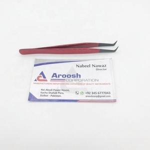 Pince à épiler en acier durable de haute qualité à 90 degrés, couleur plasma rouge, logo personnalisé, extension de cils, pointe de volume, vente en gros de cils - Product Image 3