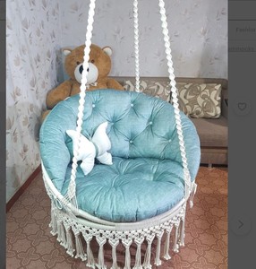 Con almohadas suaves y elegantes con tono Superventas Macrame Hamaca Silla Macrame Columpio redondo - Product Image 1