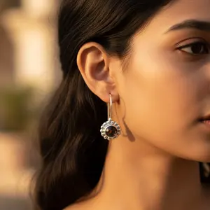 Boucles d'oreilles pendantes en argent 925 pour femmes avec pierre noire plaquée or 18 carats Bijoux pendantes en or blanc Pierre principale Perle - Product Image 1