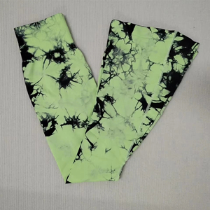 กางเกงโยคะขาบานเอวสูงสำหรับผู้หญิงเลกกิ้งโยคะกระฉอกพร้อมท้องควบคุมรูปแบบสีทึบบาน - Product Image 6