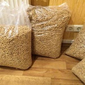 Granulés de bois EN Plus A1 de haute valeur calorifique (plus de 4 600 kcal/kg) pour chaudières industrielles et chauffage résidentiel, diamètre 6 mm - Product Image 2