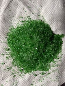 Chips de Vidrio Verde Sólido Triturado, Resistentes al Fuego, para Azulejos de Terrazo, Decoración de Jardines, 3-6 mm, Uso Seguro en Exteriores, Ecológico - Product Image 1
