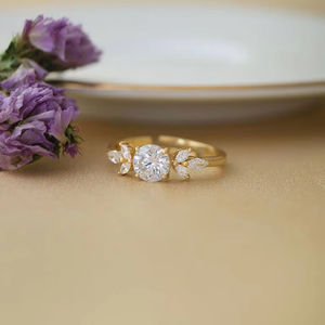 Anillo de diamantes de moissanita de corte ovalado de la mejor calidad, joyería de moda, compromiso de boda, regalo de fiesta de aniversario disponible al mejor precio - Product Image 1