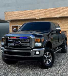 Ford Super Duty Edición Limitada Usada de 2013 - Product Image 1