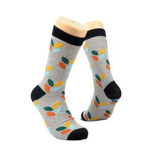Chaussettes d'hiver unisexes en bambou décontractées respirantes avec logo jacquard de qualité supérieure, vente chaude, personnalisables - Product Image 1