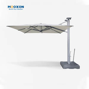 Sombrilla Parasol Solar de 10x10 pies, Tipo Cantilever, con Luces LED, Control Remoto, Impermeable IP54 - Product Image 1