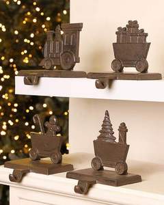 Soporte de almacenamiento de hierro con peso incorporado para una colocación segura en las Repisas de chimenea durante las celebraciones navideñas festivas - Product Image 2