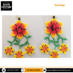 Pendientes de borlas con cuentas de flores multicolores hechos a mano de estilo clásico a precio de descuento del mejor fabricante indio del mundo - Product Image 2
