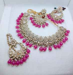 ชุดเครื่องประดับเจ้าสาวคุณภาพสูงแบบเมเฮนดี พร้อมต่างหูและมงกุฎมังก์ติกก้า สามารถปรับแต่งสีได้ - Product Image 5