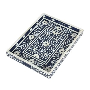 Bandeja para servir MDF de resina con incrustaciones de hueso azul y blanco hecha a mano, bandeja Rectangular decorativa para té, aperitivos y decoración del hogar - Product Image 1