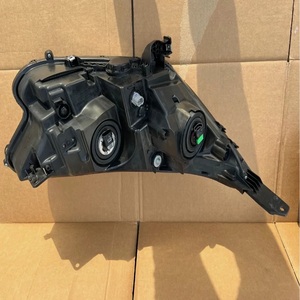 ไฟหน้า LED แท้ Honda CR-V ด้านขวาและซ้าย ความสว่างสูง 4000 ลูเมน 3000K รุ่น 33100-TLA-A01 จัดส่งรวดเร็ว - Product Image 3