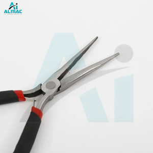Pince à long bec ALMAC professionnelle en acier à haute teneur en carbone, parfaite pour plier, couper et saisir les fils et les composants - Product Image 5