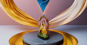 Statue de couple en résine de style moderne, faite à la main, artistique, pour table, cadeau de mariage, d'anniversaire pour elle, son mari, ou de fiançailles romantique - Product Image 2