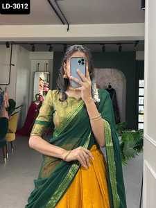 Las últimas mujeres usan Fancy South Style Kanchipuram Silk Lehenga Choli con liso con borde Lase Georgette Dupatta Set para mujeres - Product Image 4