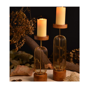 Portavelas modernos minimalistas de metal para velas de té, votivas y de columna, perfectos para la decoración del hogar, la oficina y el dormitorio. - Product Image 4