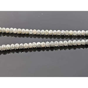 Perle de diamant blanc-gris 100% naturel, 3-4,2 mm, facettée, taille coussin, qualité excellente/bonne, clarté VS2, 15 pouces, taille de perçage 0,40 mm - Product Image 2
