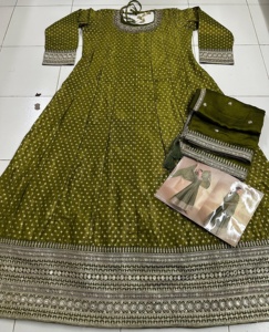 Robe Anarkali en Viscose brodée pour femmes costume ethnique indien long évasé manches longues Dupatta pour mariages fêtes pour adultes - Product Image 6