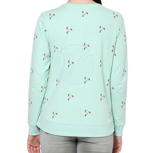 เสื้อสเวตเตอร์ลำลองสำหรับผู้หญิงสำหรับผู้ใหญ่ผลิตในปากีสถานสำหรับฤดูหนาวพร้อมโลโก้ด้านหน้า - Product Image 3