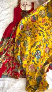 Exclusivo Conjunto de Fiesta Nuevo, Vestido Anarkali de Seda Banarasi Pura con Dupatta y Pantalón, para Ocasiones Festivas y Eventos Formales Elegantes - Product Image 6