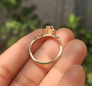 Anillo de Boda Floral con Detalles de Hojas en Oro Amarillo de 14K, Joyería Fina para Ella, Regalo Artístico de Aniversario - Product Image 5