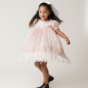 Vente en gros de robes roses pour enfants et filles de 3 à 4 ans, robes avec dentelle française pour enfants - Product Image 4