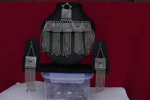Collar de Gargantilla afgana de trabajo de cadena Multi Meena para mujeres y niñas diseño fresco de alta calidad nueva colección de collares de borla - Product Image 2