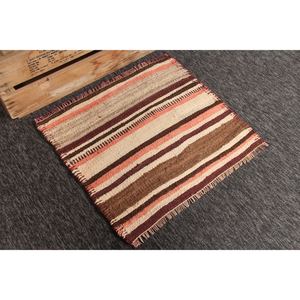 Tapis turc 2,7 x 2,4 pieds, petit tapis vintage, tapis rayé beige - Product Image 4