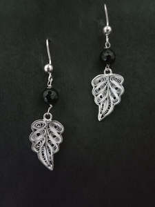 "Meilleures ventes de boucles d'oreilles feuille d'argent de haute qualité avec un éclat scintillant Bijoux de haute qualité directement du fournisseur indien en gros - Product Image 2