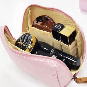 Trousse de Toilette Style Moderne avec Compartiments Intérieurs Organisés, Trousse de Toilette Robuste pour Voyageurs Fréquents et Aventures en Plein Air - Product Image 4