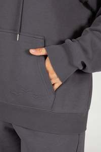 Ropa de entrenamiento ajustada con logotipo personalizado al por mayor, conjunto de chándal para mujer, chándal informal para mujer al mejor precio y más vendido - Product Image 3