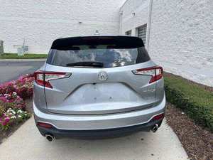 Acura RDX 2020 d'occasion, SUV à traction avant, intérieur clair, sièges en cuir, moteur turbo, jantes R18, régulateur de vitesse adaptatif, automatique, conduite à gauche, caméra de recul - Product Image 2
