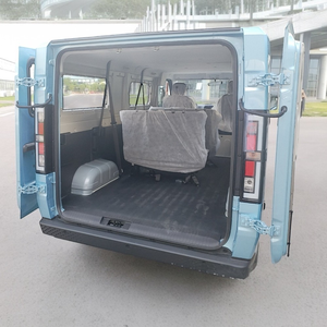 Camioneta Eléctrica Pequeña SRM E3L, Vehículo de Pasajeros de 6/9 Plazas, Autonomía de 501-600 km, Batería de 41.86 kWh, Motor de 100-150 kW, 500 Nm - Product Image 4