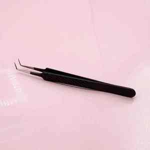 Pince à cils professionnelle noir mat 90 degrés pince à cils maigre pointu Logo personnalisé Extension de cils en acier inoxydable - Product Image 4