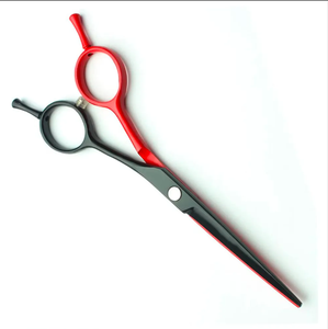 Ciseaux de salon de beauté en acier allemand de qualité industrielle 440c de couleur noire et rouge revêtus d'un repose-doigt double pour la coupe de cheveux - Product Image 5
