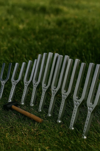 Fourches de sonothérapie (CHAKRA) pour la guérison sonore, grandes fourches géantes 256 - 528 Hz.. - Product Image 2