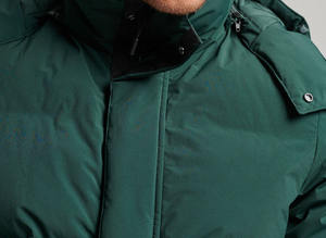 Veste matelassée en toile décontractée personnalisable à capuche épaisse et chaude pour l'extérieur avec fermeture éclair personnalisée sur le devant imperméable et coupe-vent pour hommes - Product Image 3