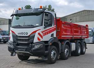 Camion de fret neuf/d'occasion Iv Eco Euro6 Diesel 30-40T de capacité, 140E280, transmission automatique, puissance 353 kW (480 ch) - Product Image 2