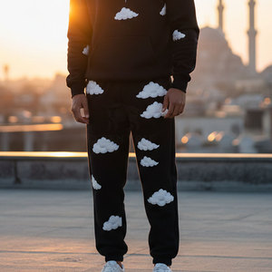 Pantalon de jogging de qualité supérieure avec impression en relief, tissu doux, personnalisable avec votre propre logo pour un usage quotidien - Product Image 5