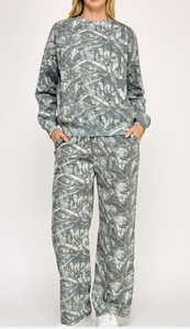 Sudadera con capucha de cuello redondo de corte regular de lana para mujer personalizada del fabricante, conjunto de pantalones cortos de invierno de 2 piezas, informal sólido - Product Image 6